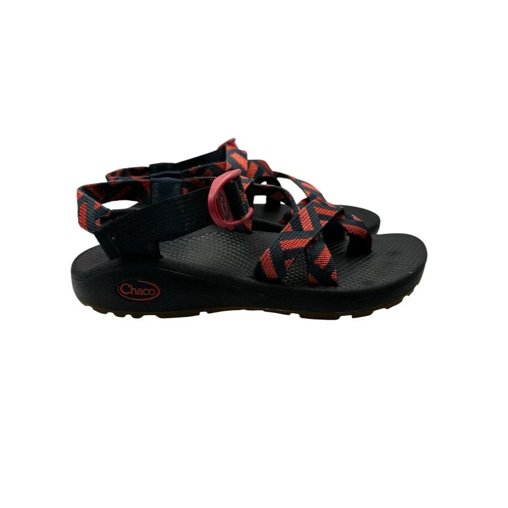 Chaco Z/2 Classic Sandals Womens 7 Salmon Pink Navy Toe Loop Hiking Trail